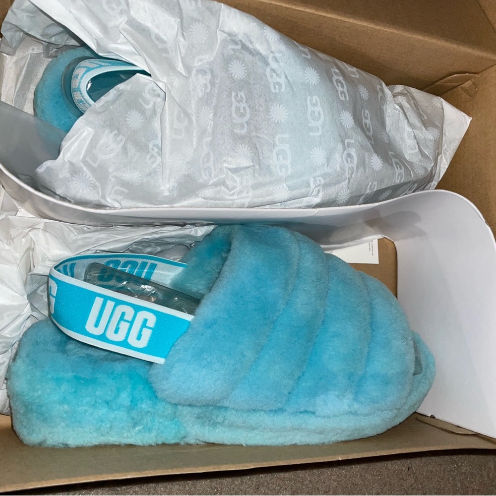 Ugg blue slides